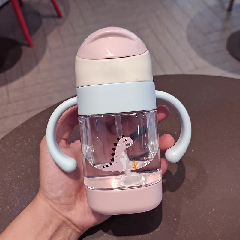 Baby drinking cup, infant water cup, 6-month-old water and milk drinking cup, children's straw cup, anti-choking and anti-drop milk bottle full figure