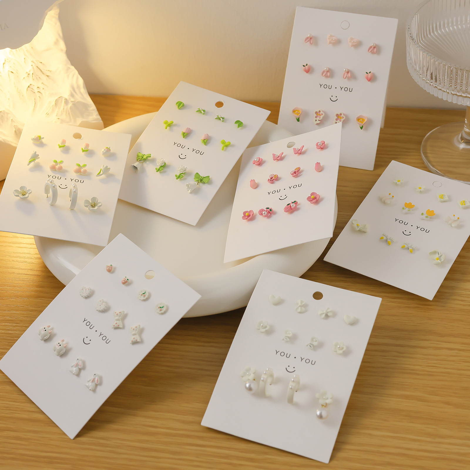 Summer fresh, small and exquisite student stud earrings set, versatile and fashionable earrings, daily exquisite earrings combination wholesale Specification drawing