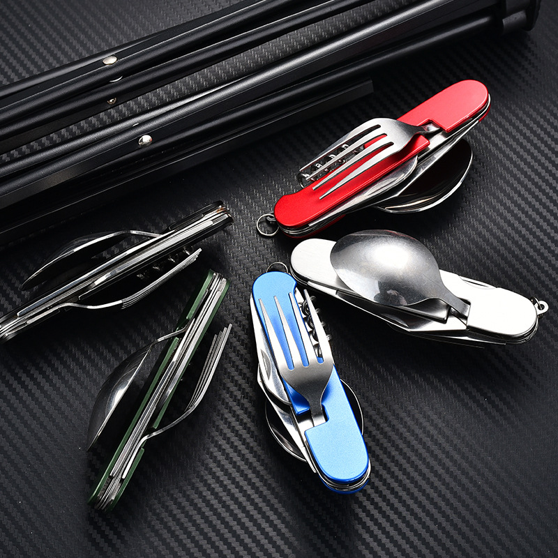 Factory direct sales of multi-functional foldable and detachable combination outdoor travel tableware, knives, gift knives and fruit knives Application Scenario