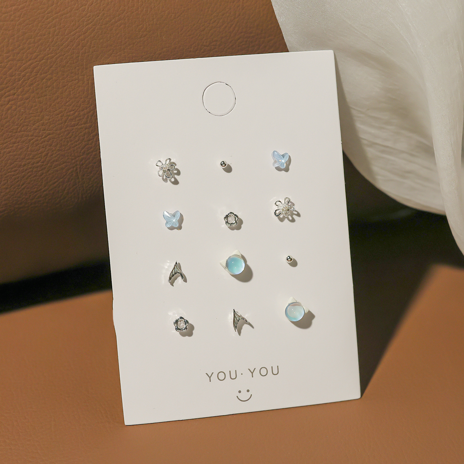 A small and exquisite silver needle stud set in sea blue, versatile and simple daily earrings, personalized and elegant earrings for women wholesale Item Picture
