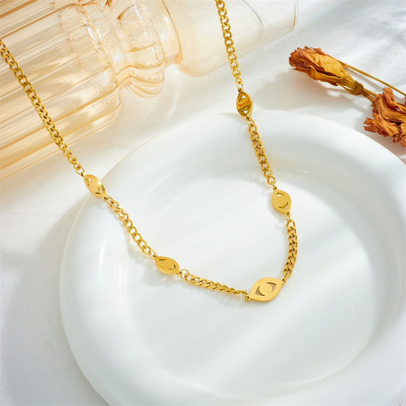 European and American fashion, niche and unique chain, gold-plated titanium steel devil eye pendant accessory jewelry necklace Specification drawing