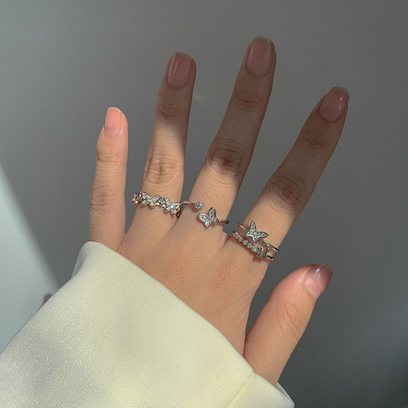 A niche design with zircon butterfly opening ring, a super ethereal and personalized ring for women, Japan and South Korea on Instagram, exquisite and trendy Application Scenario