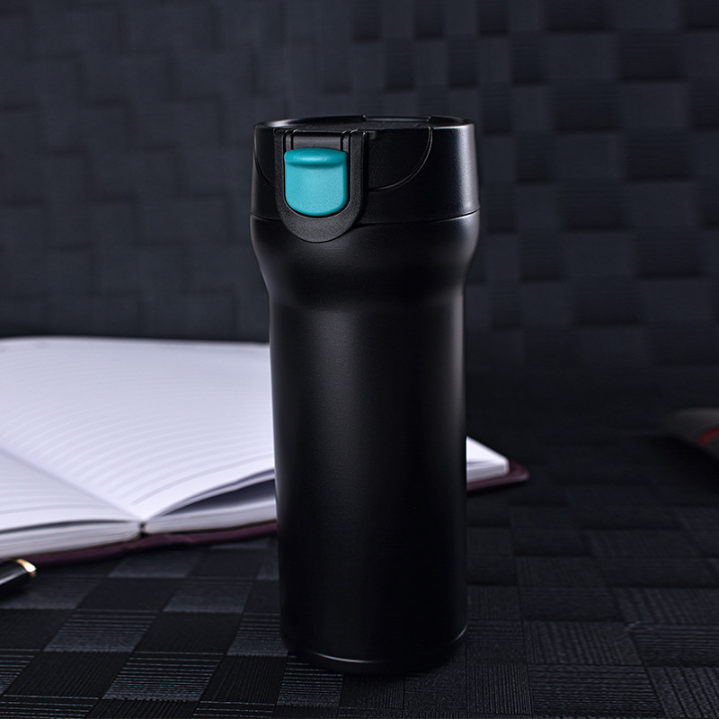 Portable one-button opening lid insulated cups, men's and women's car water cups, vacuum 304 stainless steel gift cups, direct supply from the manufacturer Application Scenario