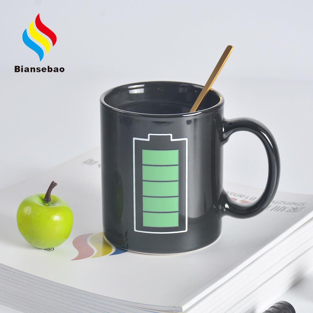 In stock: large-capacity batteries, various styles of ceramic cups that change color when heated, coffee, milk, and student color-changing mugs full figure