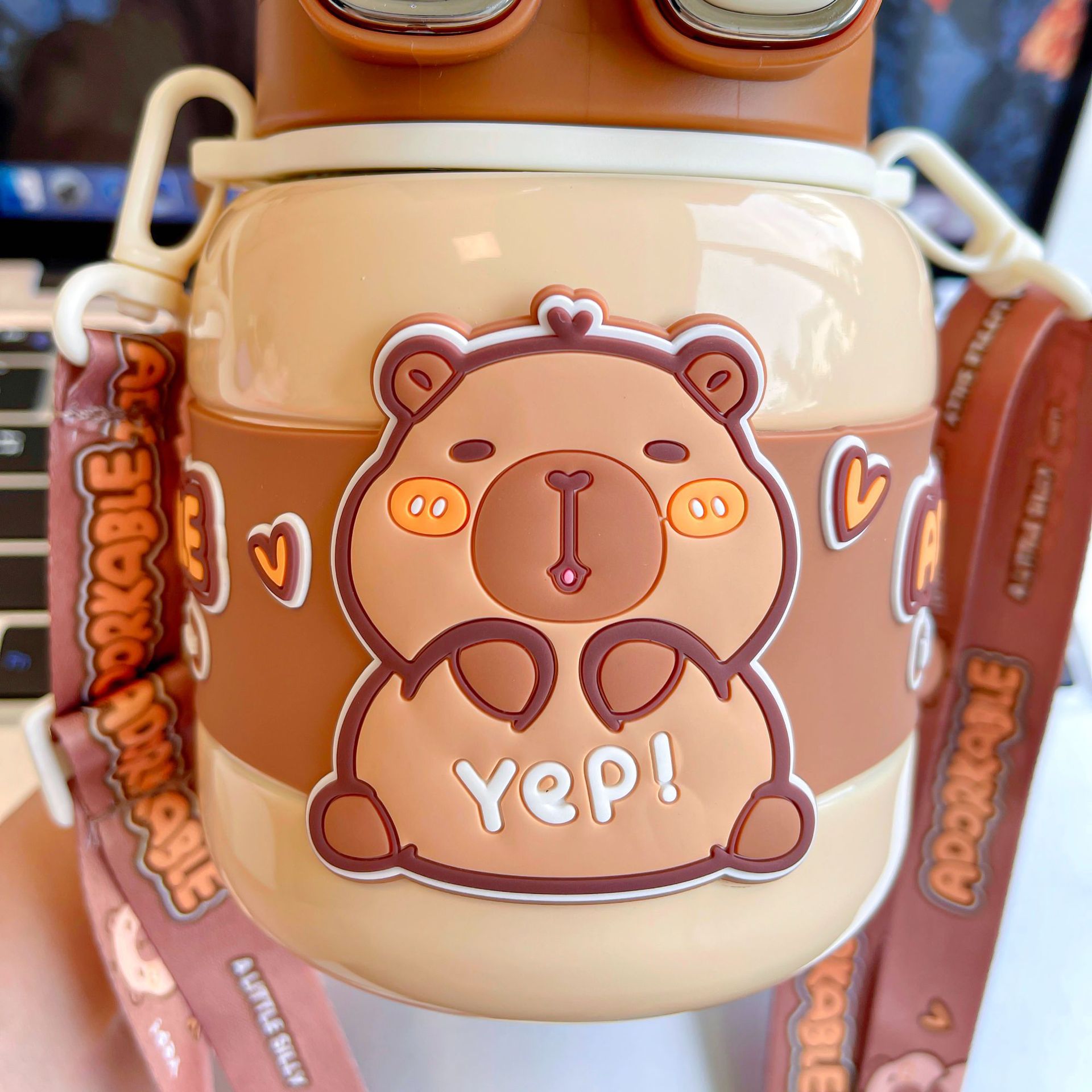 High appearance level children's insulated water cup, cute large-capacity student sports water bottle, portable and convenient for travel, double-drinking cup Specification drawing