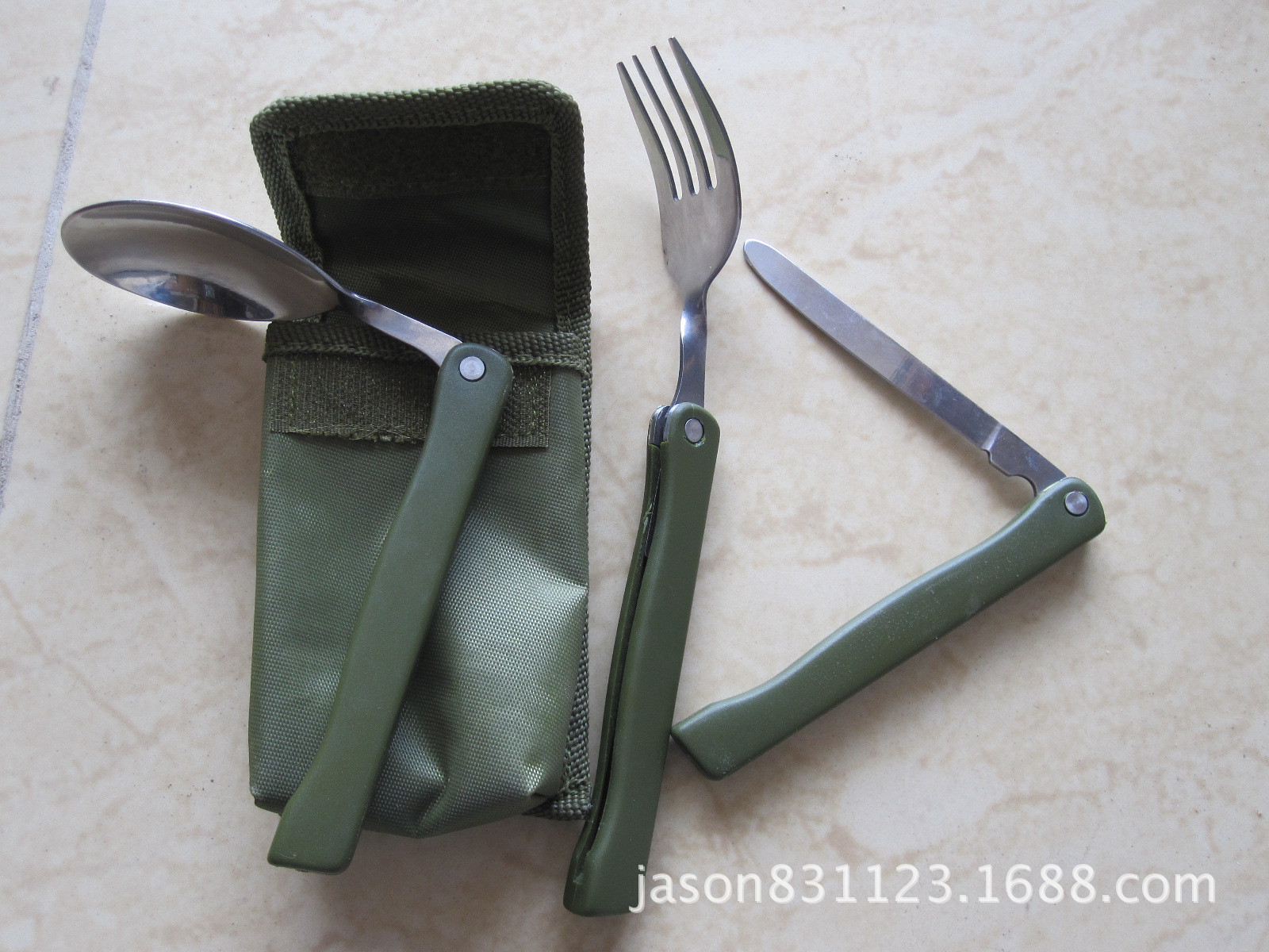 Manufacturer's discount on old model outdoor table knives, multi-functional tableware sets, camping table knives, gift tool sets Specification drawing