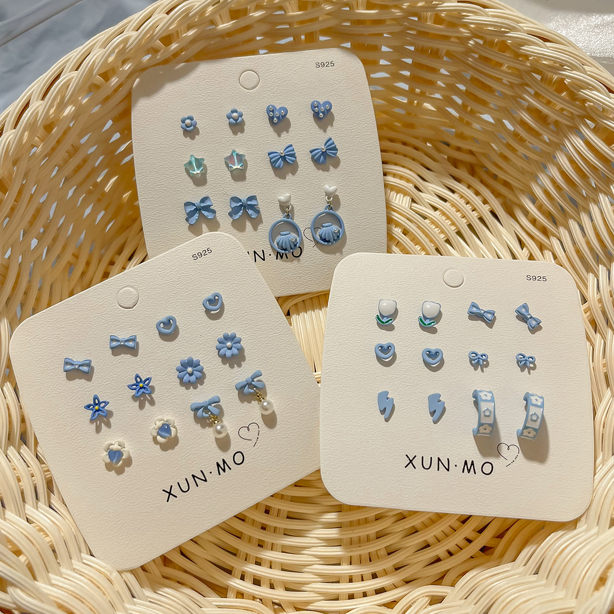 Summer fresh blue stud earring set for whitening, versatile silver needle earrings, 2024 new niche earrings for women wholesale Specification drawing