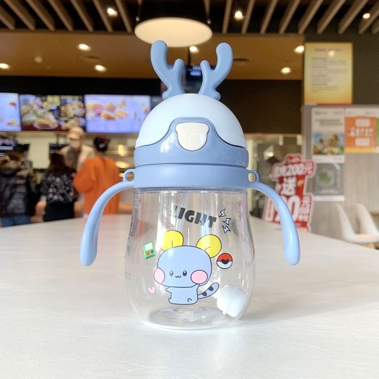 2021 New Style Children's Cute straw Plastic Cup Creative Antler Kindergarten baby Drinking Cup one-piece consignment full figure