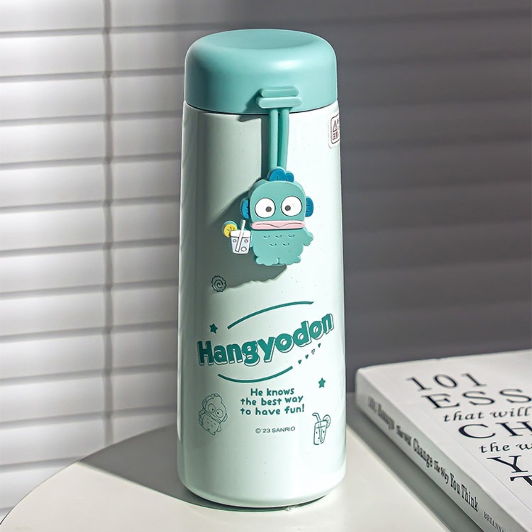 Sanrio insulated cups, cute and lightweight, girls' direct drinking water cups, portable hand-held children's stainless steel cups as gifts Application Scenario
