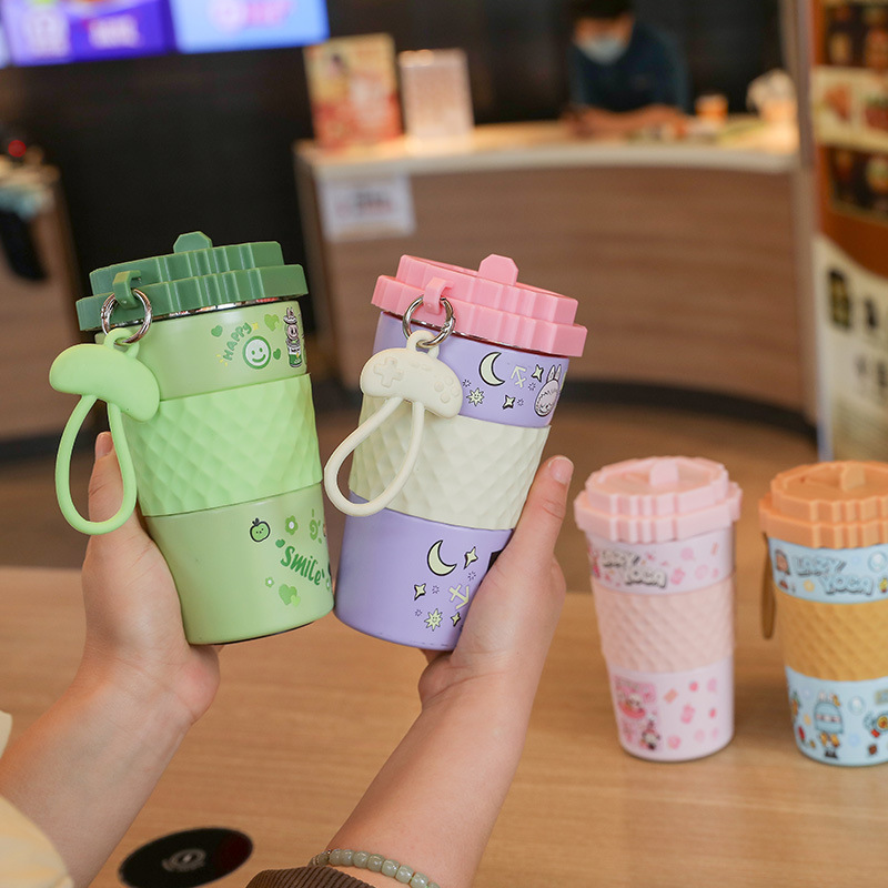 Portable insulated cup, large-capacity portable stainless steel water cup, children's coffee cup, women's design sense, niche outdoor gift full figure