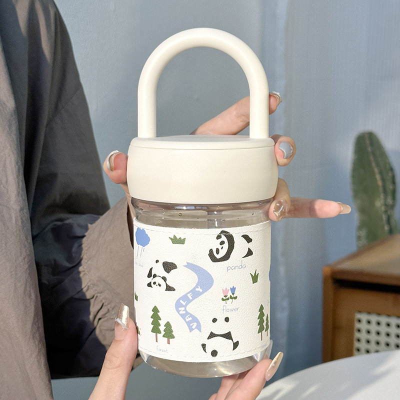 Chinese Panda-shaped plastic water cup for children to drink directly, new office worker Xiaoxiangfeng plastic milk cup for brewing tea Application Scenario