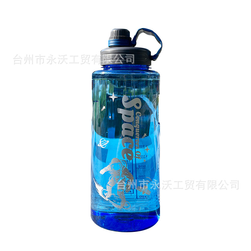 Extra-large capacity outdoor water cups for men and women, fitness at construction sites, sea chasing, anti-fall space cups, sports with handles, explosion-proof cups Item Picture