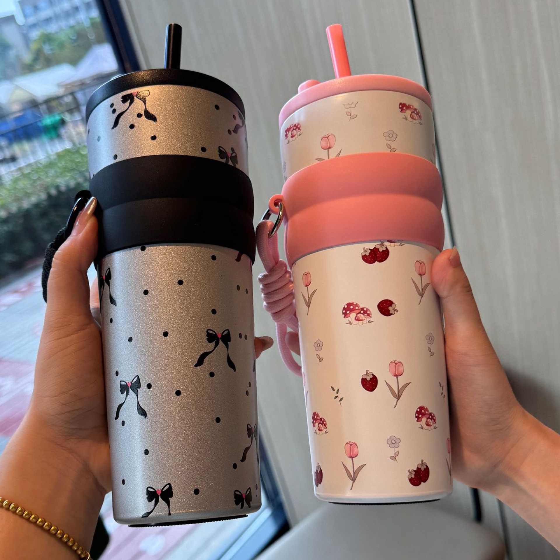 High appearance level, large capacity ice cup, 316 stainless steel insulated cup, girls' coffee cup, cold and heat preservation straw water cup full figure