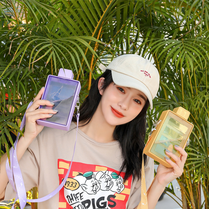 Wholesale Yafiqi creative high appearance level Lightning Internet celebrity rectangular plastic water cup Convenient crossbody strap water bottle Specification drawing