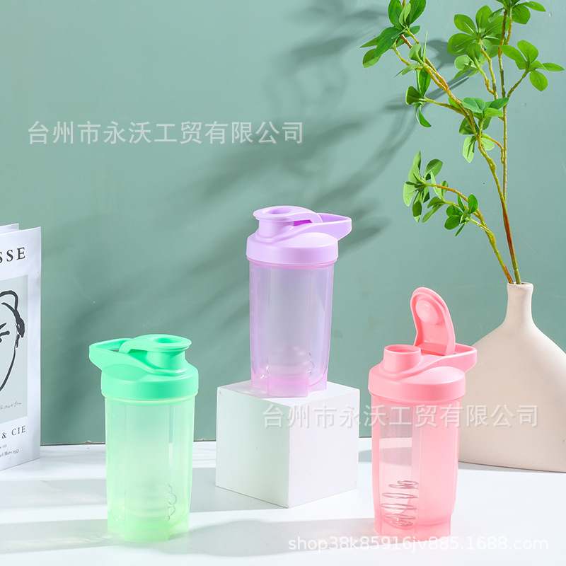 Shaker cup, fitness water cup, protein shaker powder cup, graduated milkshake mixing cup, portable sports cup for both men and women details Picture
