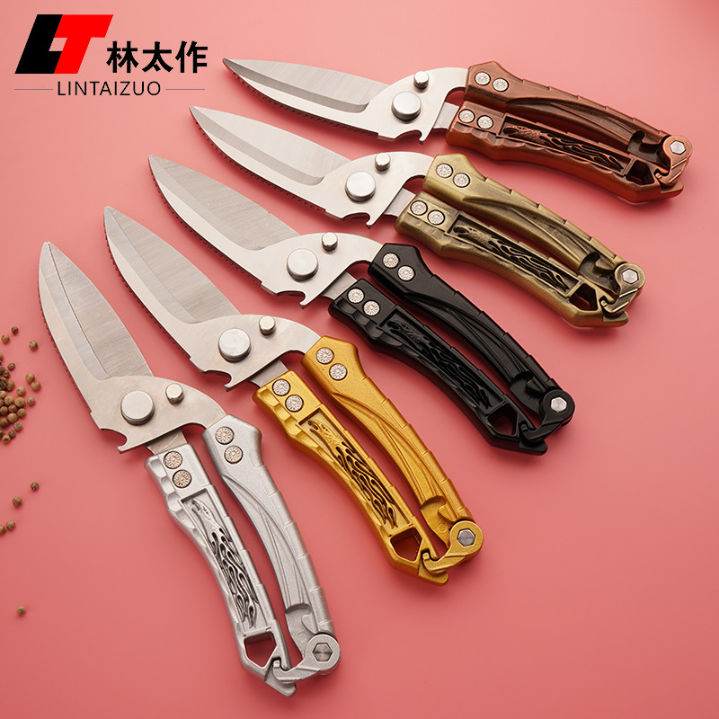 Stainless steel multi-functional camping scissors, outdoor knives, powerful bone cutting, fish scale scraping, automatic rebound, detachable scissors Application Scenario