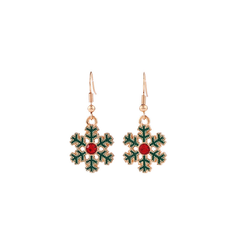Wholesale of fashionable and personalized Christmas pendant earrings and alloy oil-dripping Christmas snowflake-shaped stud earrings that are selling well across borders in Europe and America Application Scenario