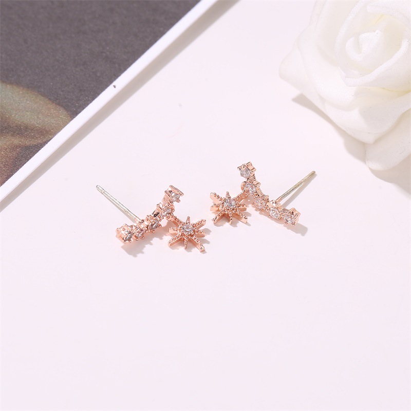 Korean version best-selling diamond-encruted star stud earrings, girlish lucky hexpointed star earrings, cute and versatile cross-shaped earrings Specification drawing