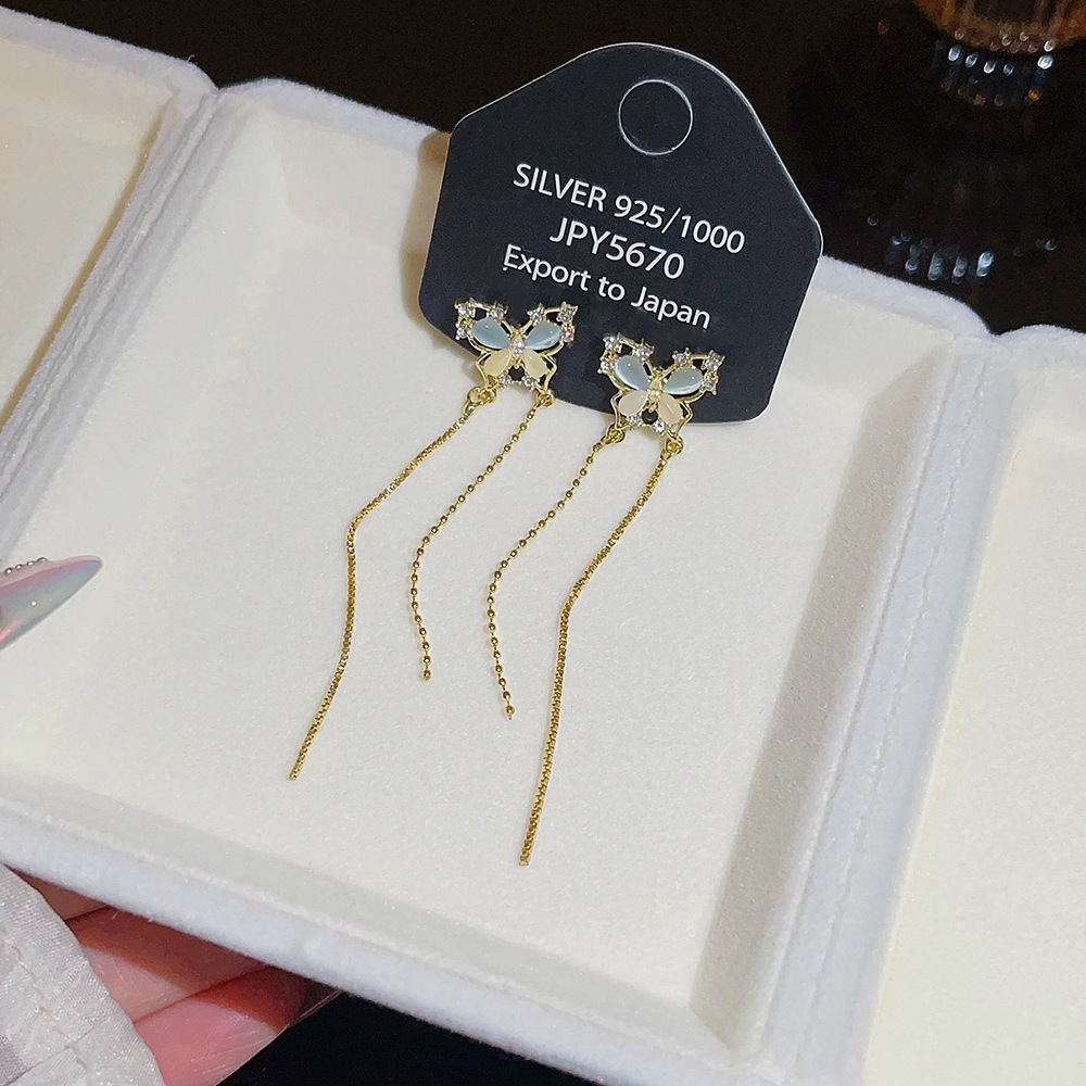 S925 Silver needle butterfly tassel earrings exude a sense of light luxury and sophistication, with sweet and exquisite stud earrings. They are fashionable and elegant, simple and elegant earrings for women Specification drawing