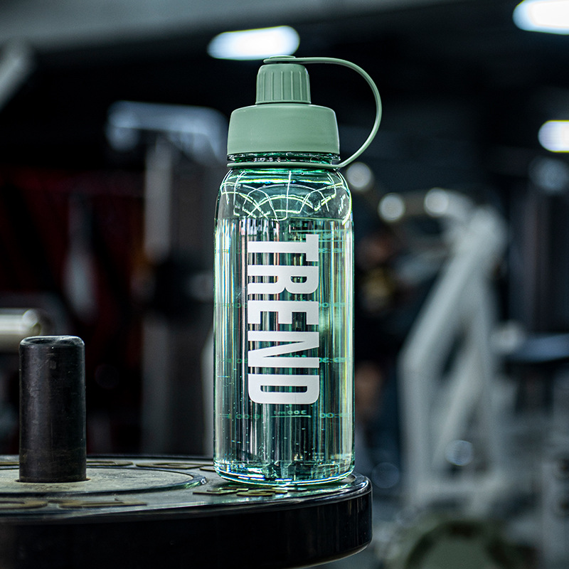 New student water cup, large-capacity plastic cup, fitness and exercise water bottle, portable water bottle, simple and portable, casual cup details Picture