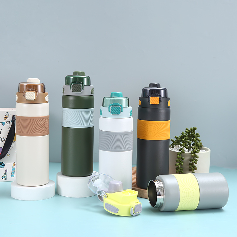 New 316 stainless steel insulated cup, high appearance level, simple and portable, bouncy cup, large-capacity straw cup for both boys and girls details Picture