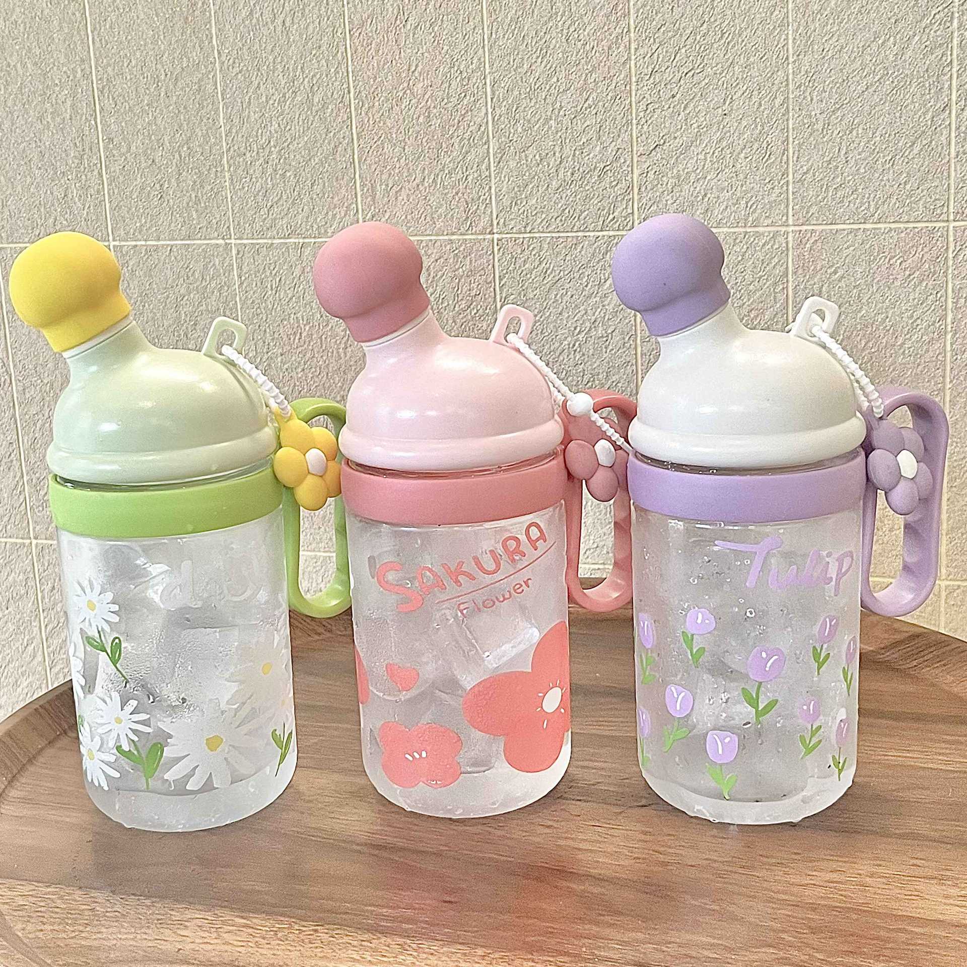 Summer niche portable and cute cartoon straw new plastic water cup, simple student in girls high appearance level cup details Picture