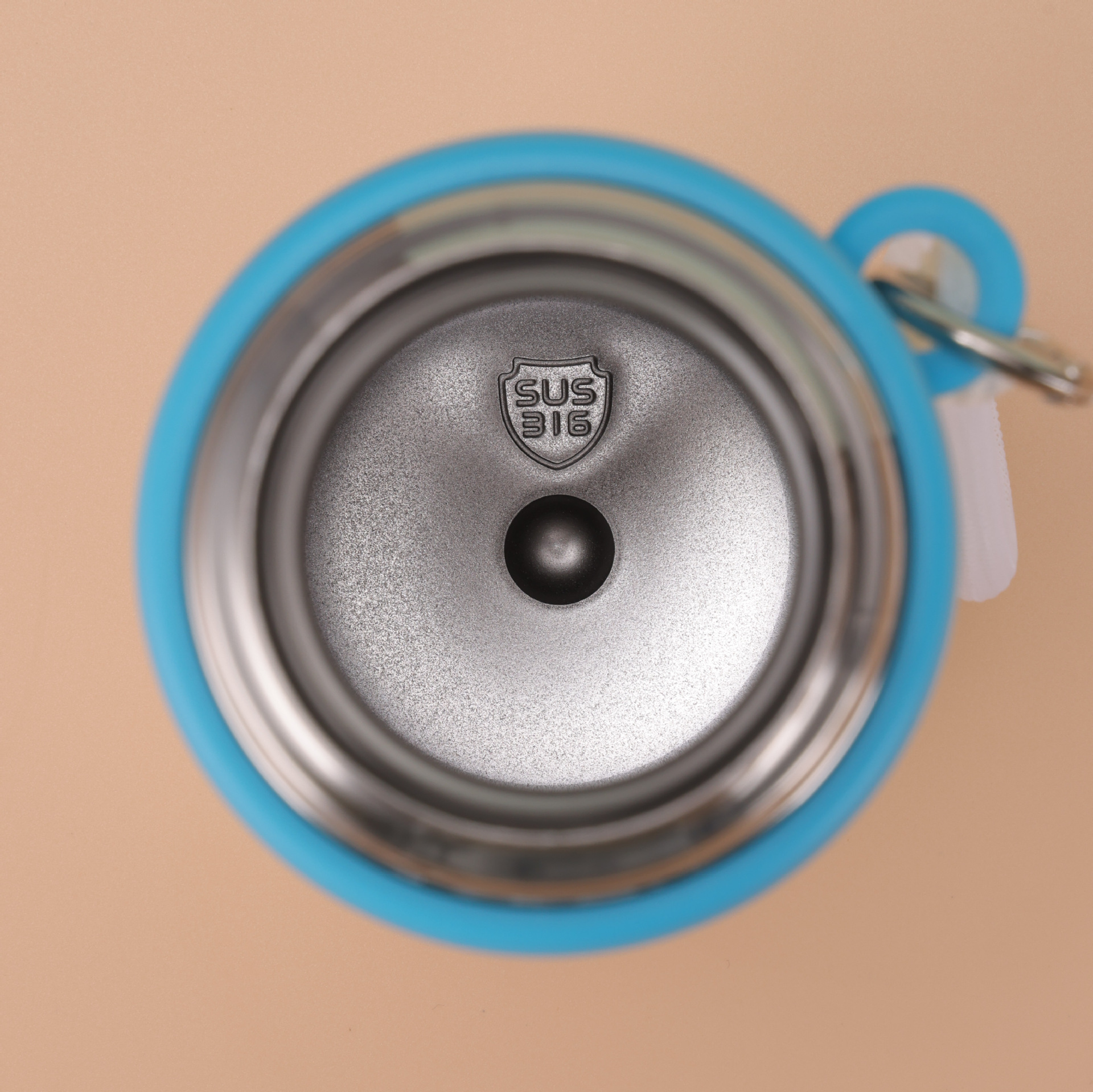 Cross-border simple 316 stainless steel insulated cup, high appearance level student straight cup, large-capacity portable outdoor car cup Application Scenario