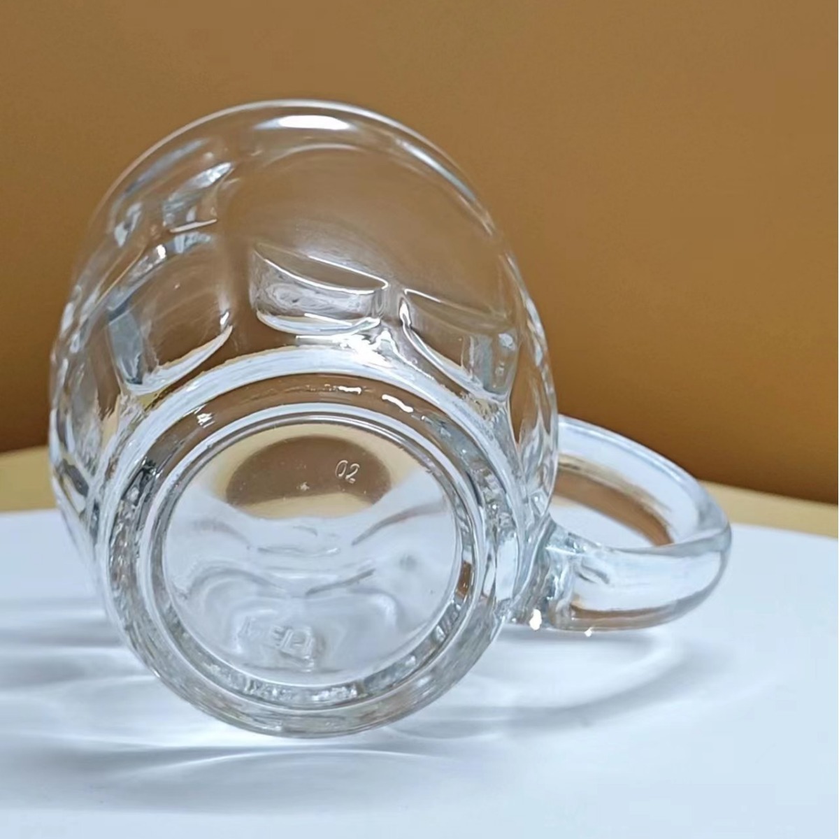 Wholesale of green apple and pineapple cups, juice cups, milk tea cups, beer mugs, draft beer cups and glass cups with printed logos Specification drawing