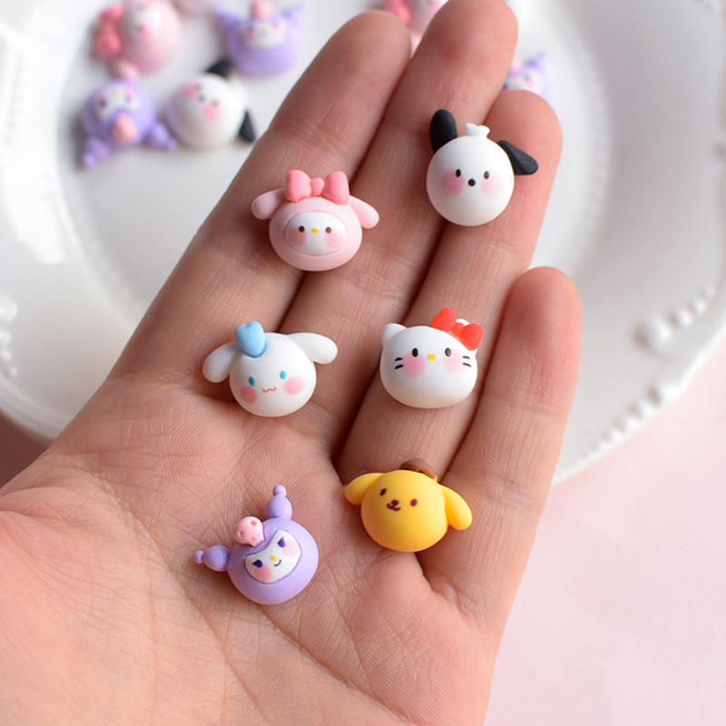 Mini cartoon resin small accessories, cream glue accessories, hair clips, hair ornaments, jewelry accessories, Sanrio diy accessories Specification drawing