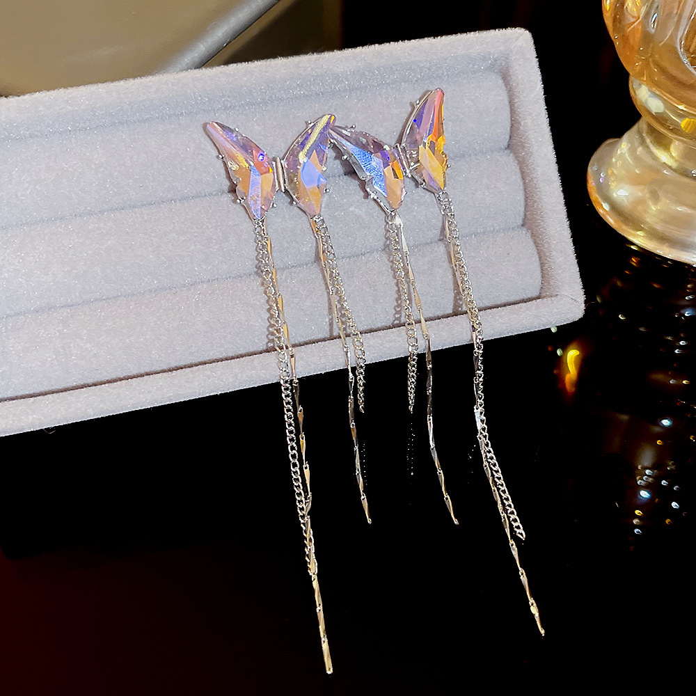 Fashionable and ethereal colorful crystal butterfly long tassel ear clips, no holes, high-end, niche and light luxury style earrings for women full figure