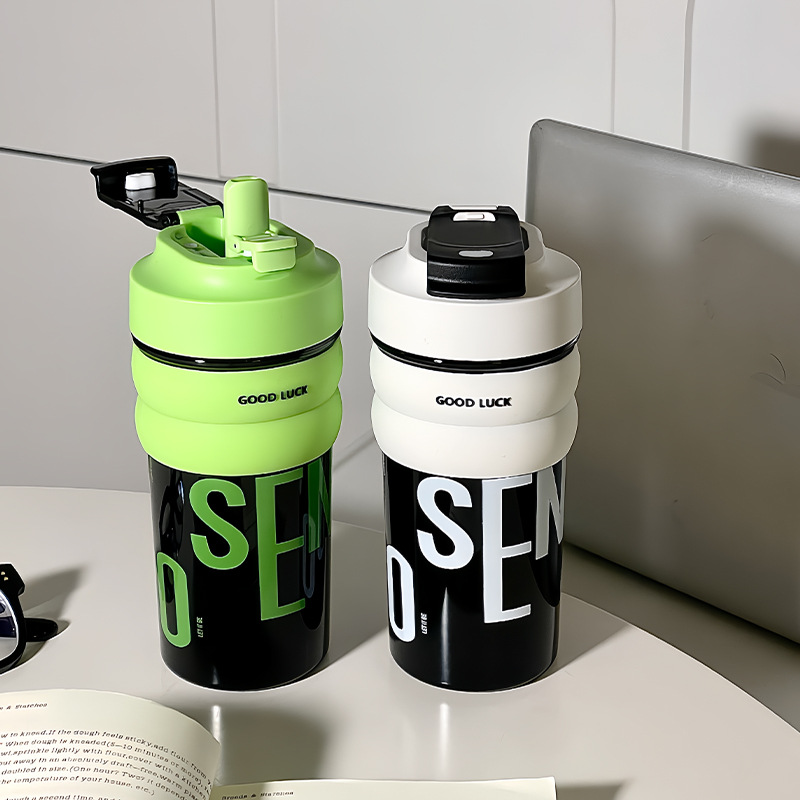 Tritan's new sports water cups for both men and women have a high appearance level. They are heat-resistant and shockproof in summer, featuring straw cups and coffee cups full figure