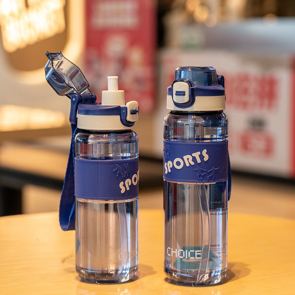 New plastic cups, large-capacity fitness water bottles, summer high appearance level men's and women's drinking cups, student straw cups full figure
