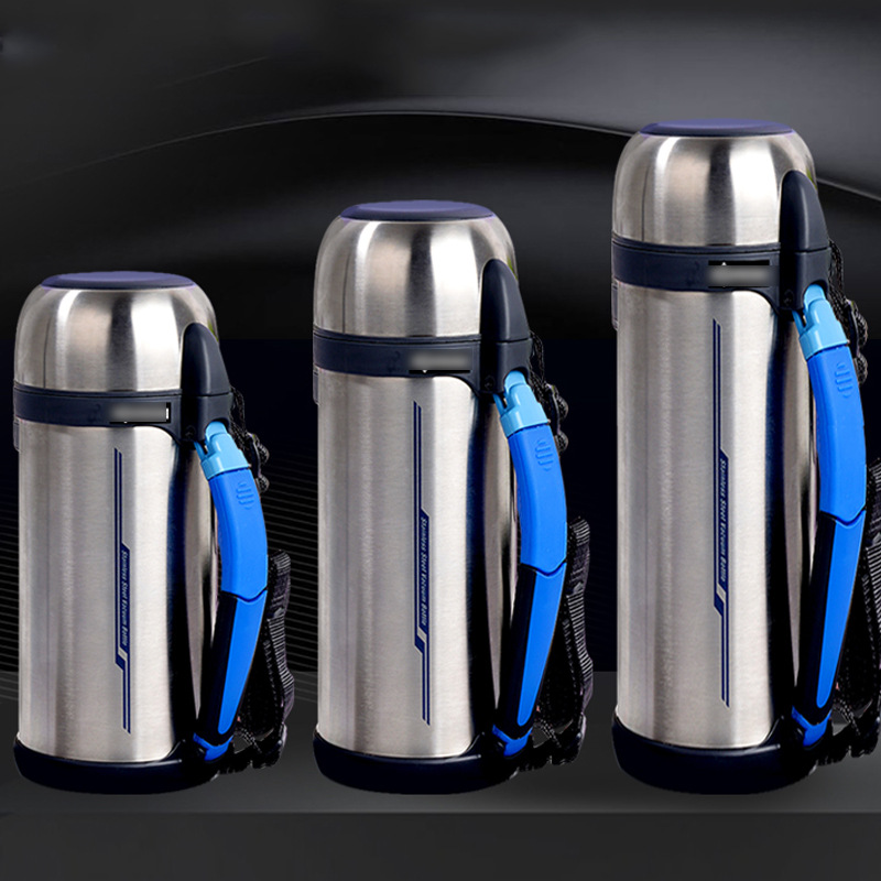 Japanese imported Xiang brand insulated kettle SF-CC15/20 outdoor sports household insulated and cold preservation large kettle 2L full figure