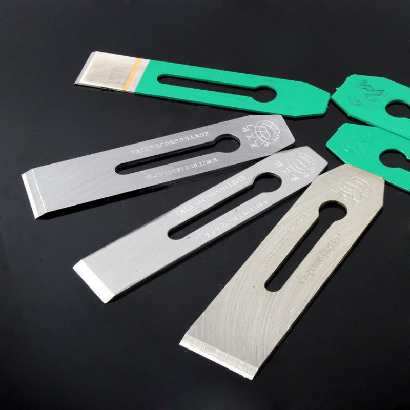 Woodworking tools, woodworking planer blades, hand planer, hand push, steel edge planer, flat planer, carpenter welding edge, steel and wood planer blades Application Scenario