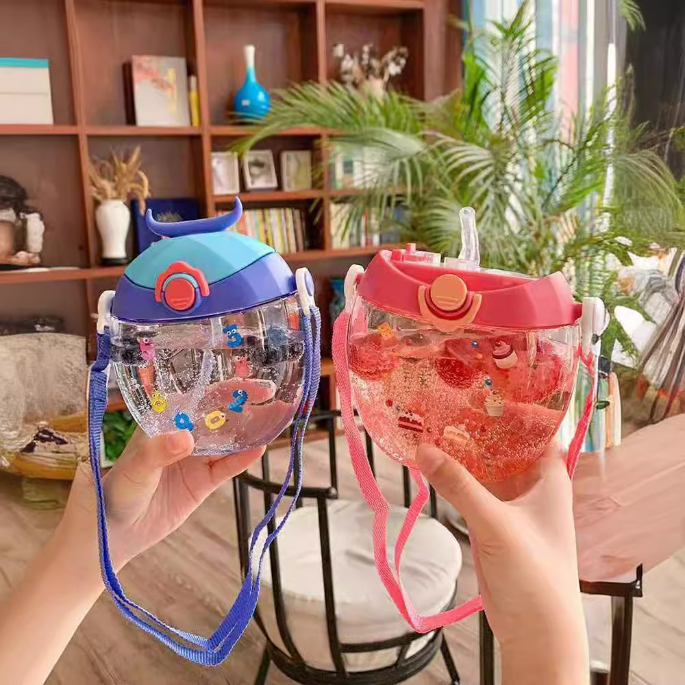 Seria donut water Cup, cartoon cute water cup, graduated water cup, portable water cup, kindergarten gift water cup Application Scenario
