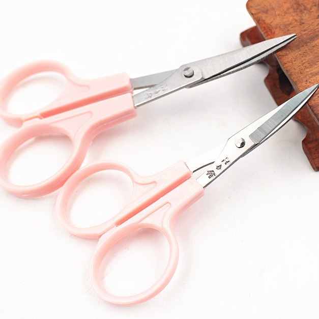 Wang Wuquan's small scissors, curved cross-shaped embroidery scissors, and small scissors for cutting loose threads details Picture