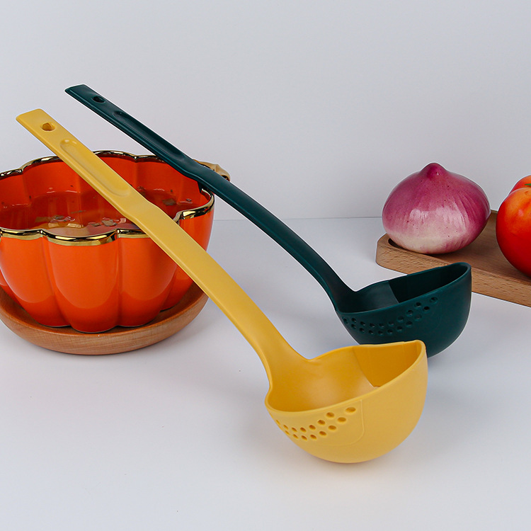 Amazon plastic oil separators, soup spoons, strainers, large thickened long-handled two-in-one oil and soup separation spoons, cross-border wholesale Specification drawing