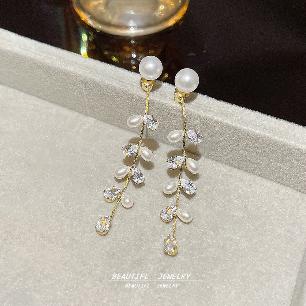 925 Silver needle Willow Leaf Flowing Gentle earrings, light luxury and high-end feel, pearl stud earrings, small fragrance style, double tassel earrings details Picture