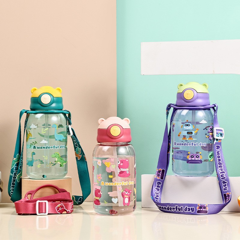 New cute cartoon children's plastic water cups, summer student straw cups, outdoor portable school cups, water bottles Specification drawing