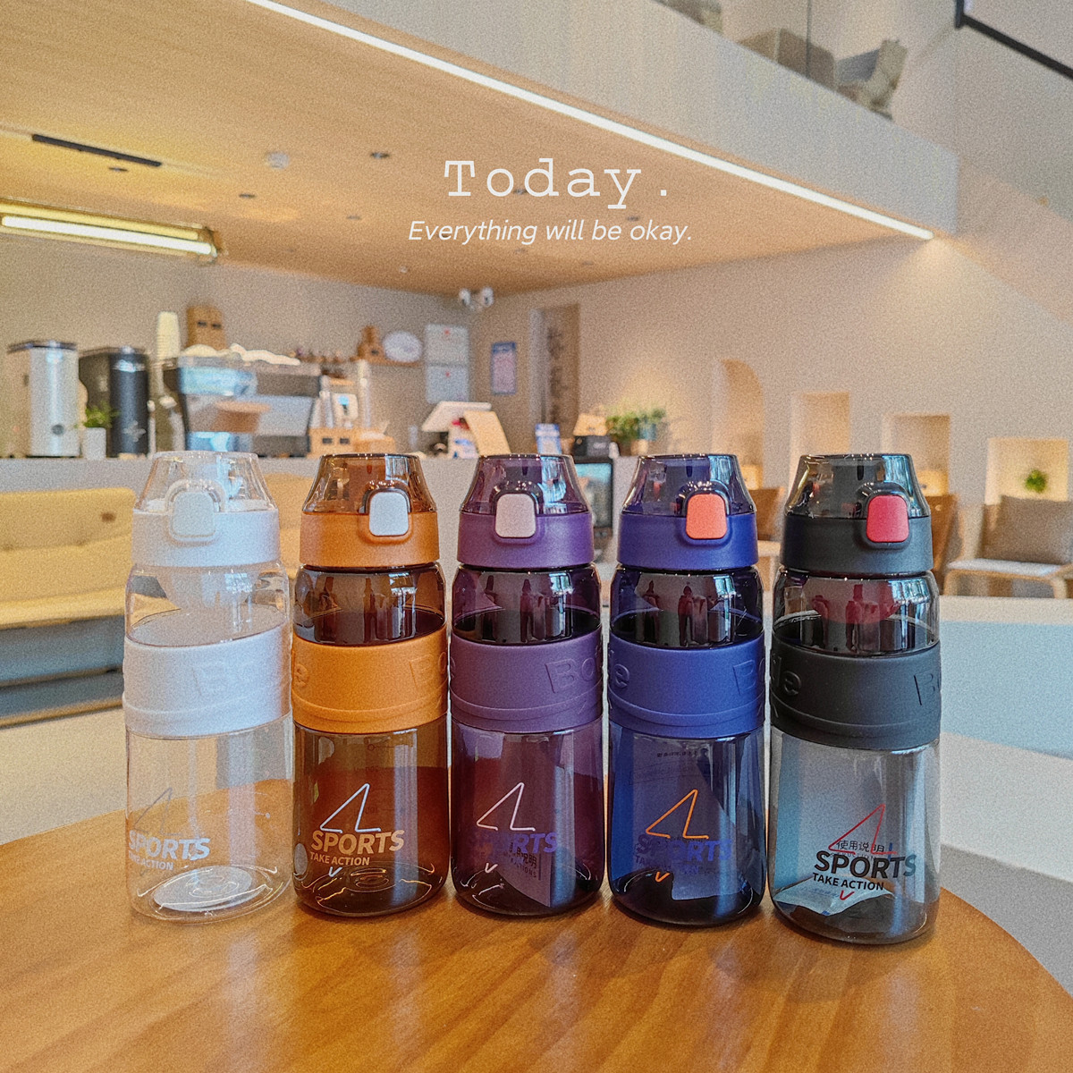 The sports plastic cup is simple and convenient for fitness. You can carry a graduated water cup to make tea. It is a fashionable fitness cup with a pop-up lid for direct drinking and a filter details Picture