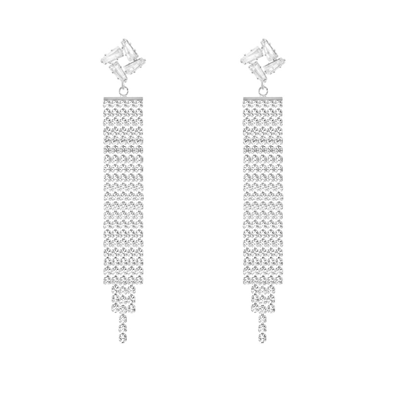 Fashionable and versatile super flash Zircon geometric tassel earrings, Korean-style high-end, exquisite and elegant, slimming and face-enhancing earrings wholesale Item Picture