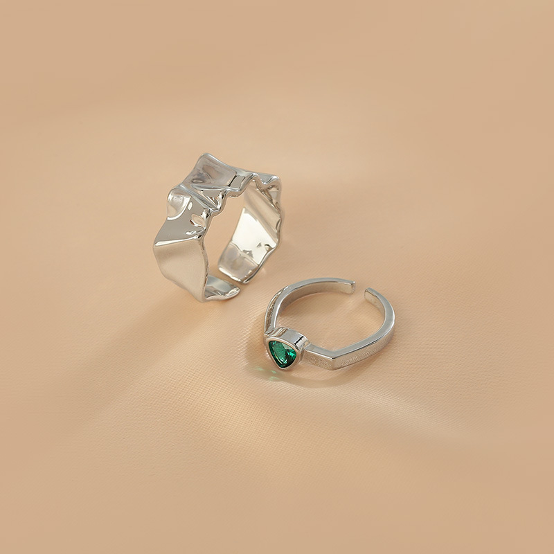 A unique and fashionable, versatile pleated heart-shaped zircon open ring for women's Instagram, with a cold and niche design for the index finger ring details Picture