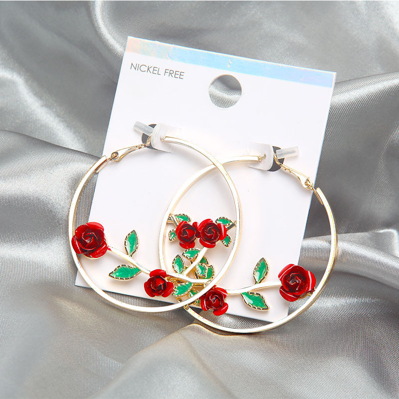 Amazon women's cross-border trendy large earrings from Europe and America, multi-color rose-shaped exaggerated round high-end earrings Application Scenario
