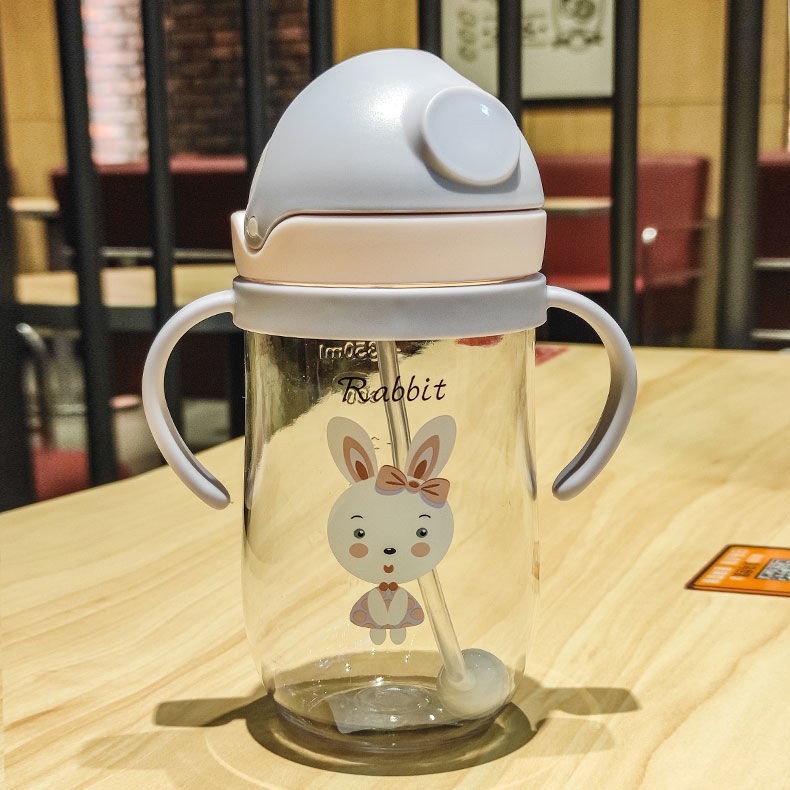 2121 Baby Drinking Cup, Straw Cup for young children, milk and water cup for 1 year old, with handle and back strap, 250ml Application Scenario
