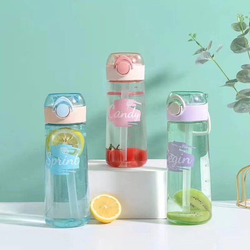 Wholesale of cute plastic water cups for pregnant women, portable outdoor cups with straps for women, and water bottles for female students' sports and fitness activities Application Scenario