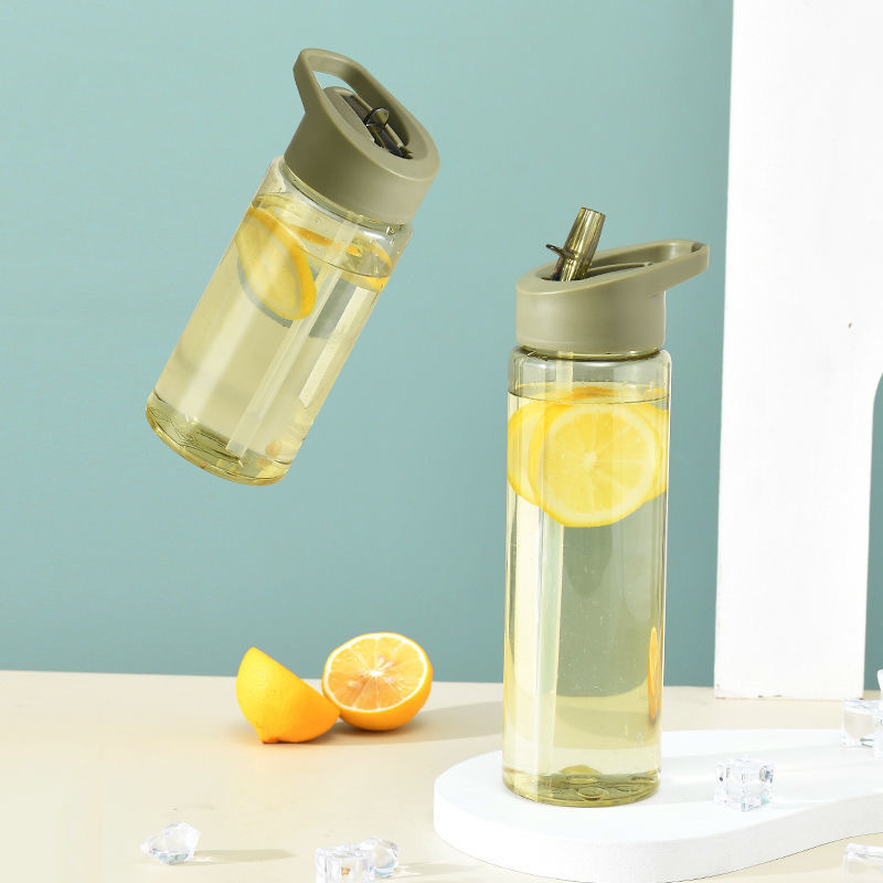 Large-capacity sports straw water cup, girls' summer fitness water bottle, boys' drinking water plastic portable cup, space cup details Picture