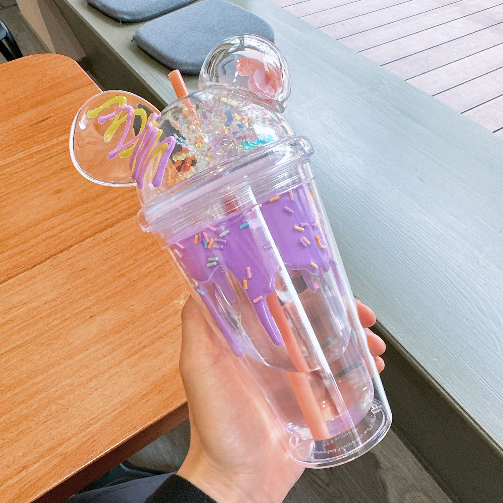 New summer straw cup, high appearance level, girls' office water cup, creative ice cream transparent double-layer plastic cup Application Scenario