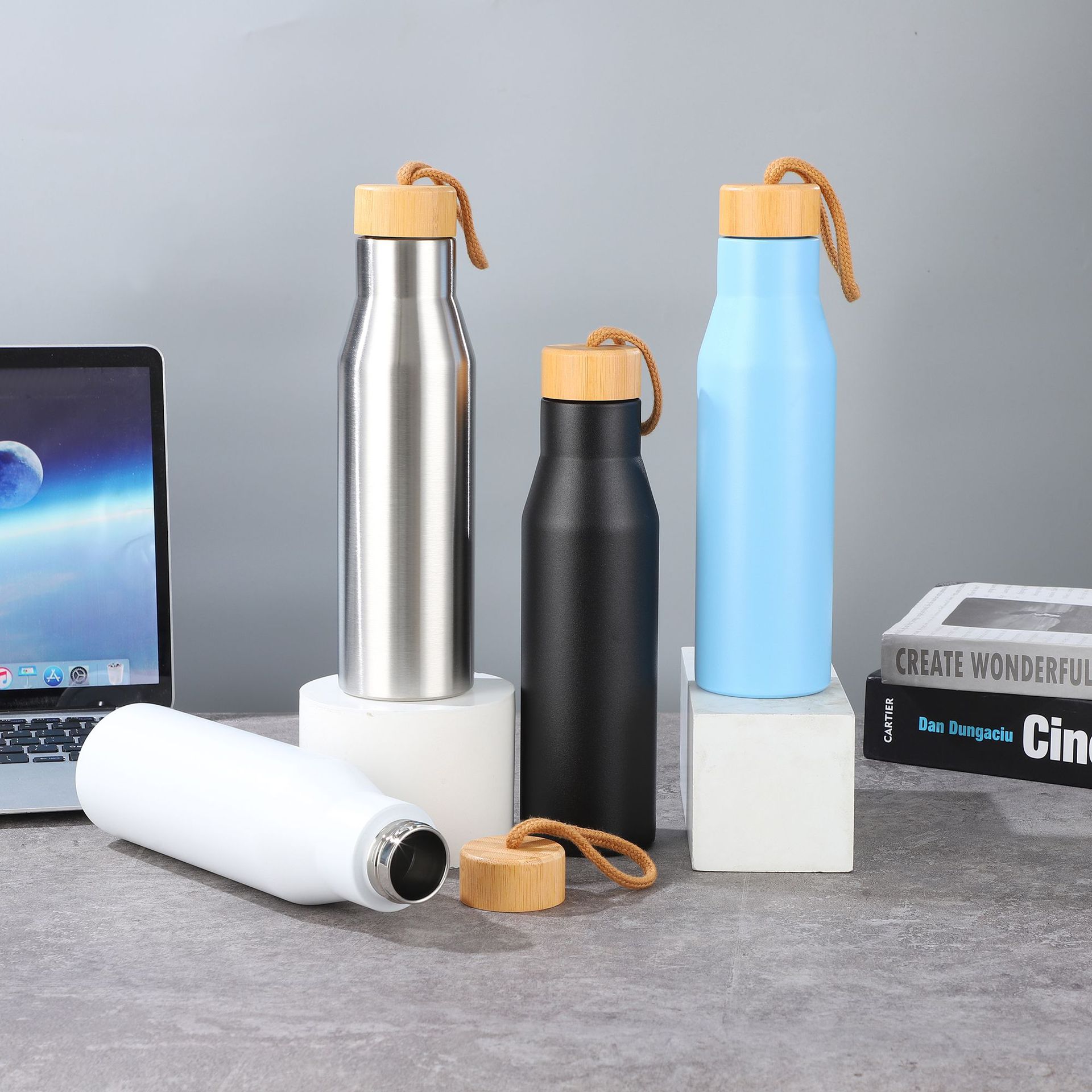 New cross-border 304 stainless steel insulated cup, double-layer vacuum portable bamboo lid water cup, outdoor sports cola bottle full figure