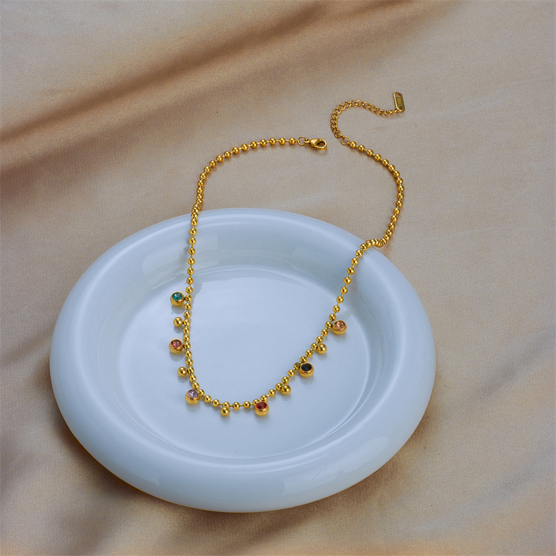 European and American cross-border retro, simple, niche, fashionable and versatile colorful round diamond pendant titanium steel metal necklace Specification drawing