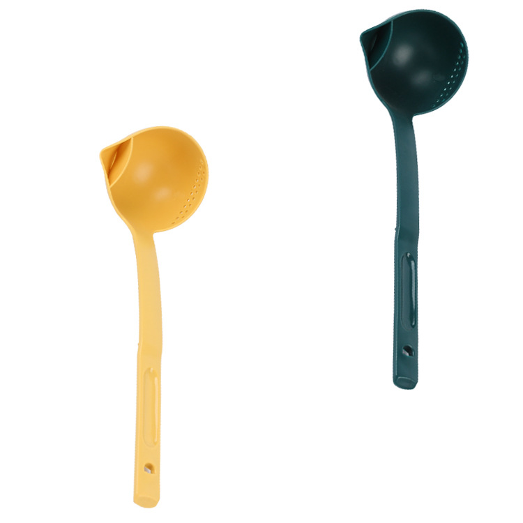 Amazon plastic oil separators, soup spoons, strainers, large thickened long-handled two-in-one oil and soup separation spoons, cross-border wholesale Item Picture